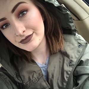 Meet your Posher, Destiny